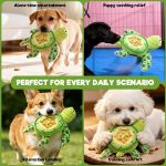 Plyšová hračka pre psov UNIQ PETS – zelená korytnačka s pomalým dávkovaním krmiva, pancierom slúžiacim ako podložka na lízanie a pískadlom (24,5 x 21,5 x 7 cm)